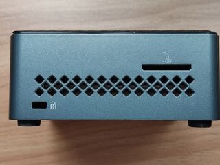 Ordenador de sobremesa intelnuc 