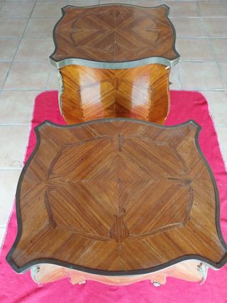 Mesitas de noche en marquetería Luis XV