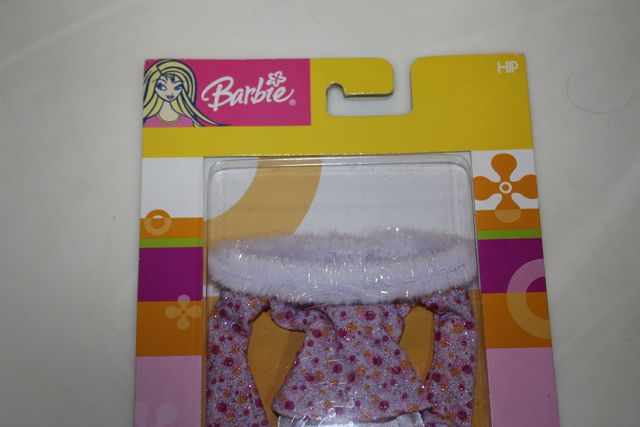 ROUPA NOVA DA BARBIE EM BLISTER FASHION 2003