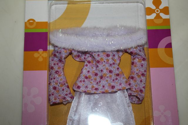 ROUPA NOVA DA BARBIE EM BLISTER FASHION 2003