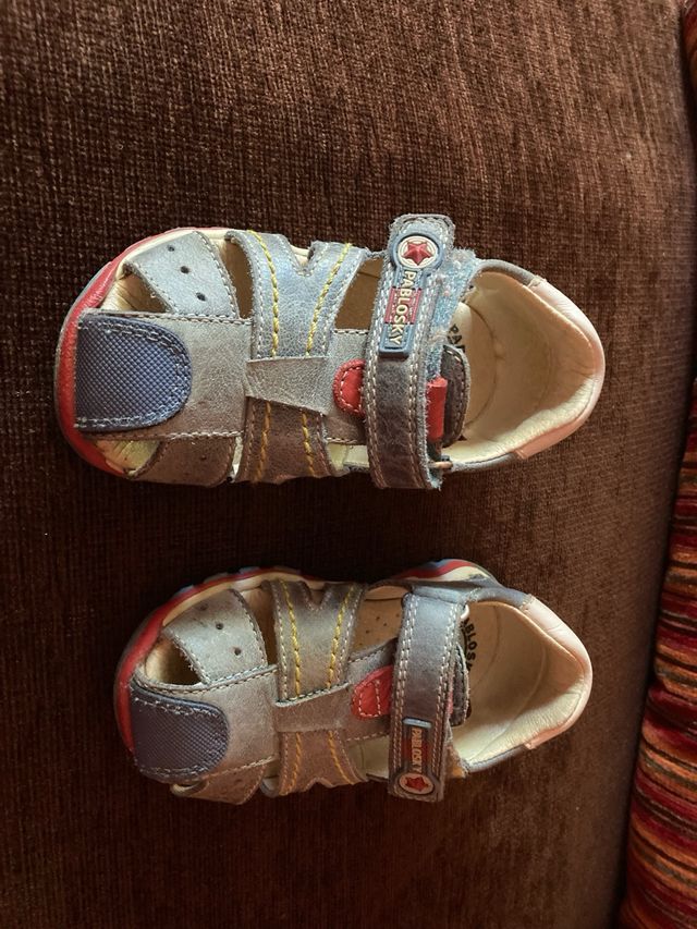 Sandalias niño pablosky