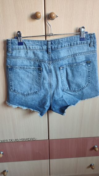 Pantalón corto vaquero