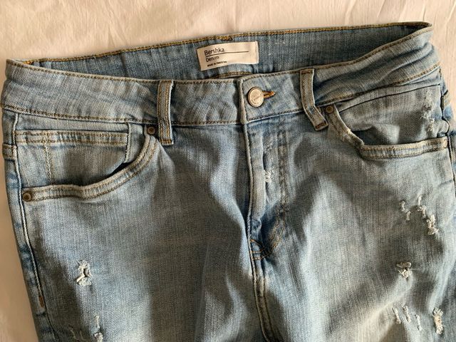 Jeans strappati ragazzo #bershka