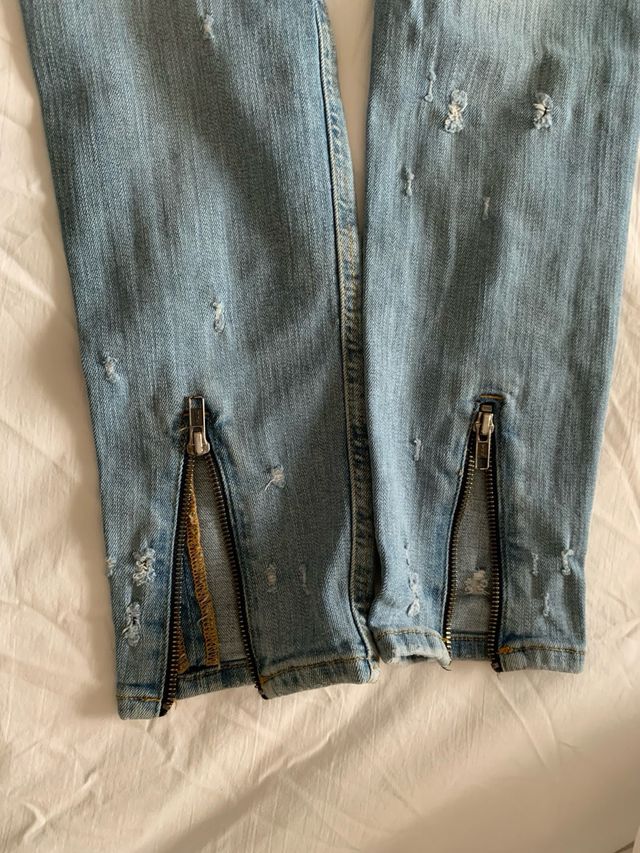 Jeans strappati ragazzo #bershka