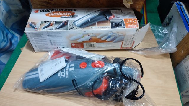 LIJADORA POWER  Y ASPIRADORA BLACK DECKER 
