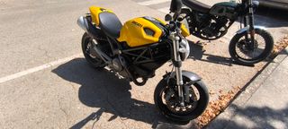Ducati Monster 696+ 2010
