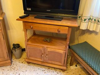 MUEBLES MADERA PINO - OPORTUNIDAD