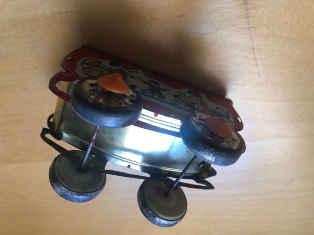 Antiguo carrito bebes metálico