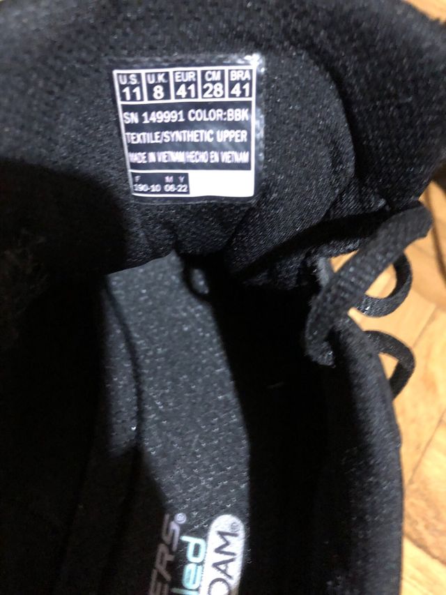 Deportivas Skechers negras