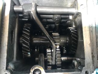CAJA CAMBIO SEAT 600 