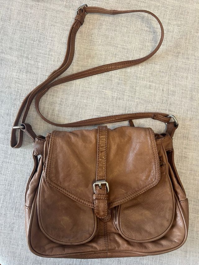 Bolso de piel marrón de EseOese