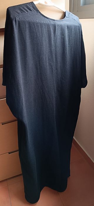 VESTIVO EN NEGRO VERANO ZARA