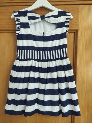 CASI NUEVO! Mayoral 5 años vestido