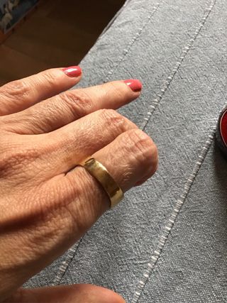 Pendientes y anillo bañado en oro