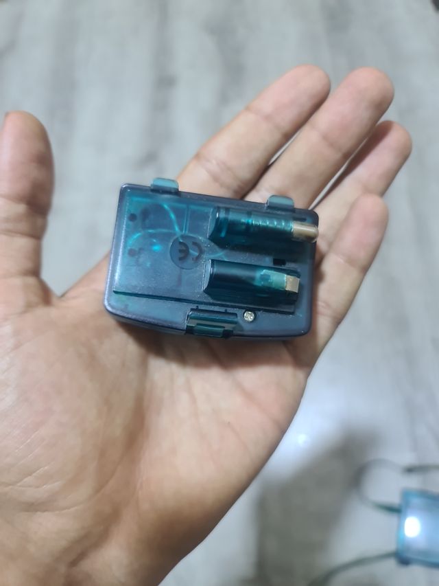 Lupa iluminada para cosola GameBoy