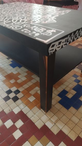 Mesa centro Ikea Lack con Graffiti arte