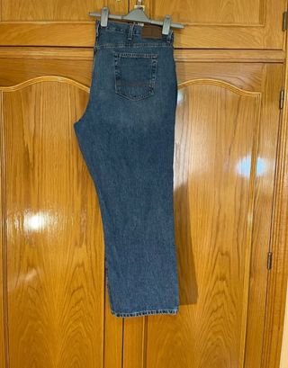 Pantalones Tommy Hilfiger. Tallas grandes
