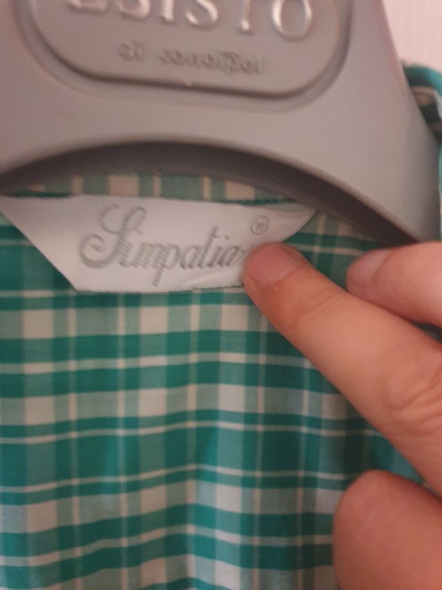 Camicina a quadri verde smanicata