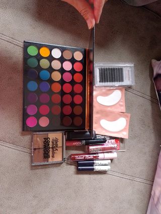 Lote de maquillaje 
