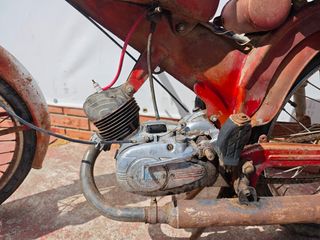 Derbi paleta 49. 1 serie.