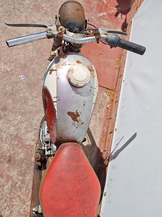 Derbi paleta 49. 1 serie.
