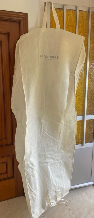 Vestido de novia crema 38-40