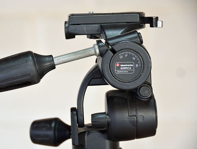 Rótula Manfrotto 808RC4
