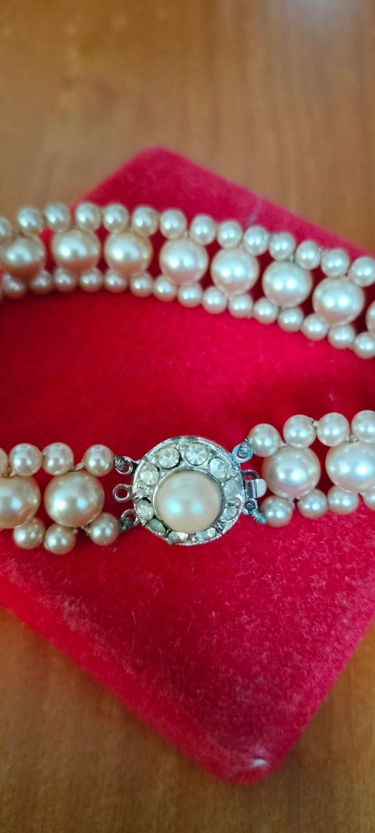 Preciosa pulsera perlas