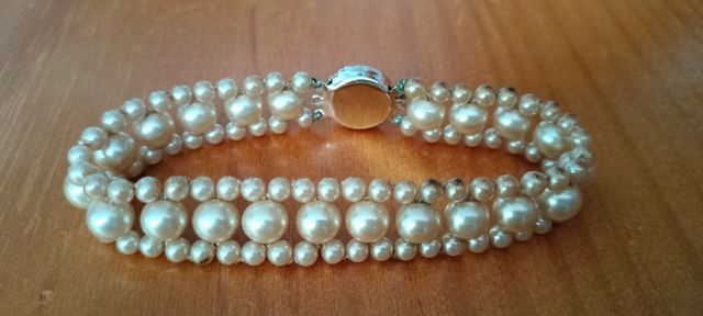 Preciosa pulsera perlas