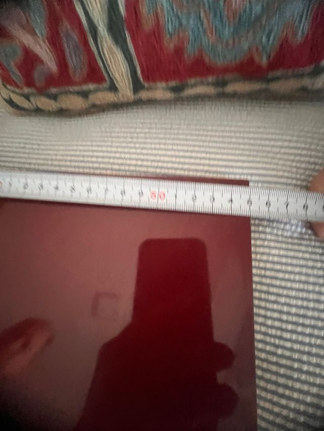 Estanteria de esquina granate