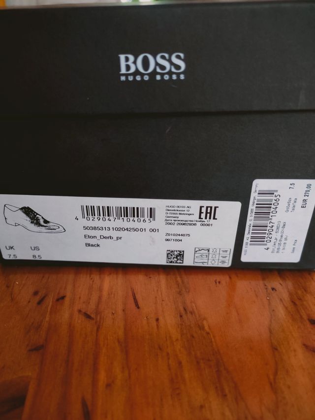 Zapatos Hugo Boss. 