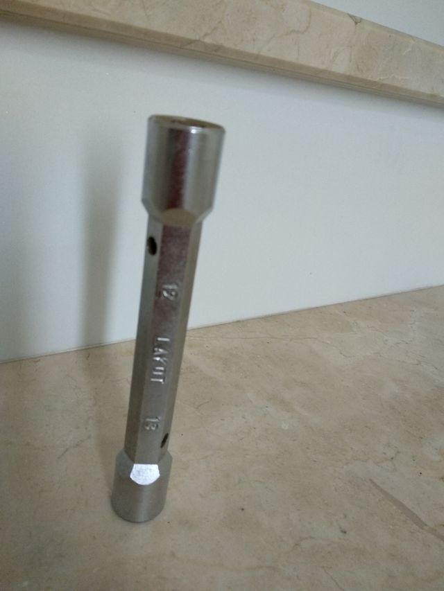 Llaves tubo LAKOUT 12-13