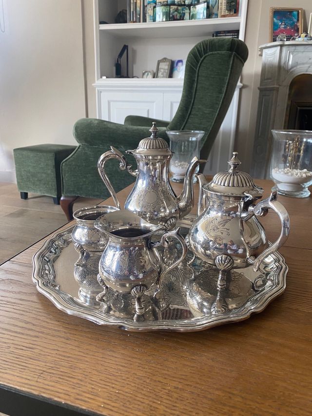 Juego de té y café con baño de plata inglesa