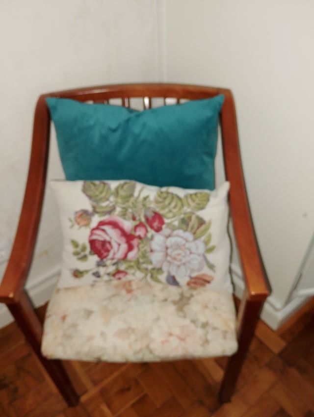 Silla de madera clásica