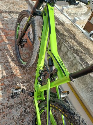 Bicicleta cannondale habbit GTR