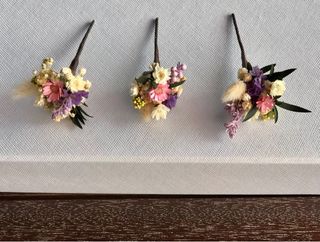Horquillas de flores silvestres preservadas