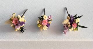 Horquillas de flores silvestres preservadas