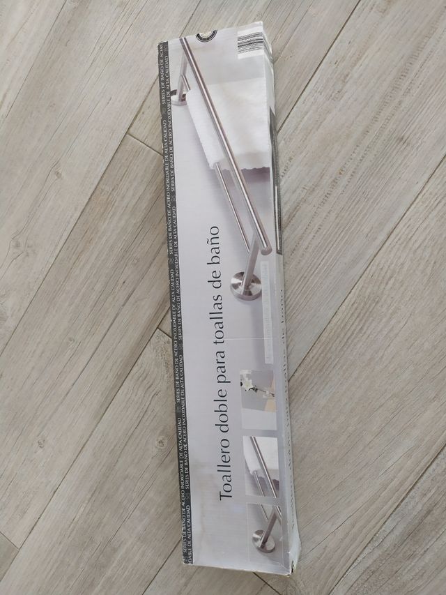 Toallero doble SIN ESTRENAR