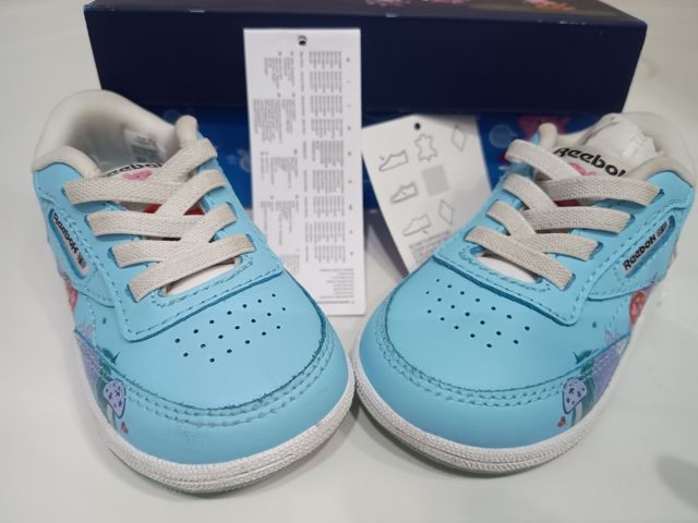 Zapatillas Reebok Peppa T.20 Pig Club C en caja