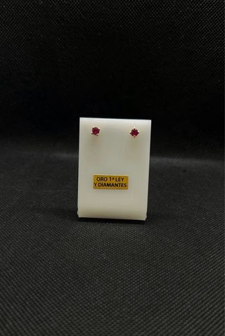 Pendientes de Oro con Rubi