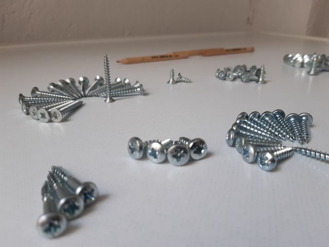 Gran Lot de cargols IKEA