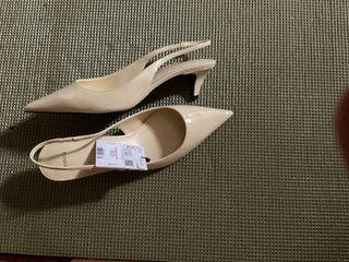 Zapatos verano, nude.
