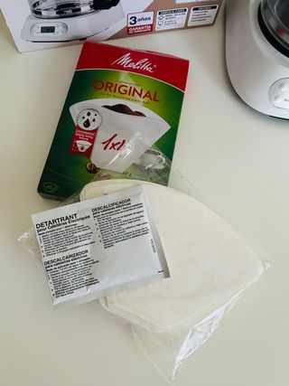 Cafetera de jarra + filtros de regalo