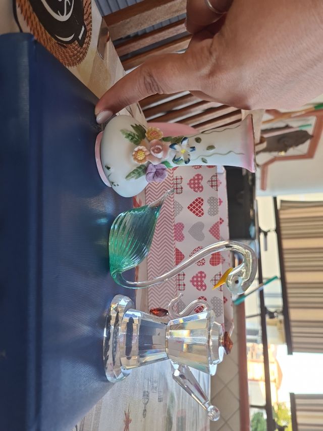 Tre oggetti decorativi