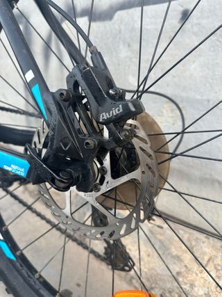 Bicicleta Btwin Rockrider 560