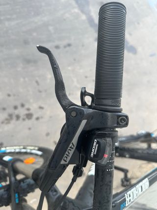 Bicicleta Btwin Rockrider 560