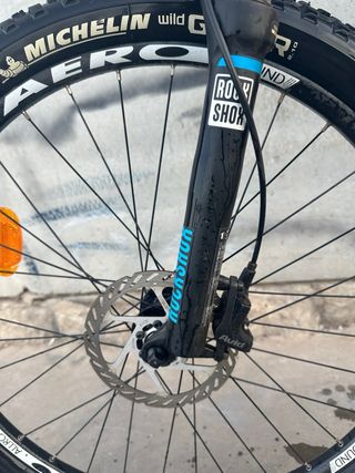 Bicicleta Btwin Rockrider 560