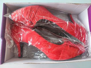 Zapatos rojos de fiesta