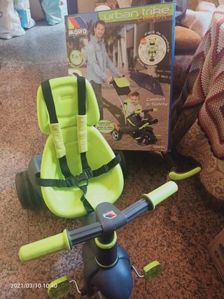 Triciclo verde fosfi MOLTO URBAN TRIKE