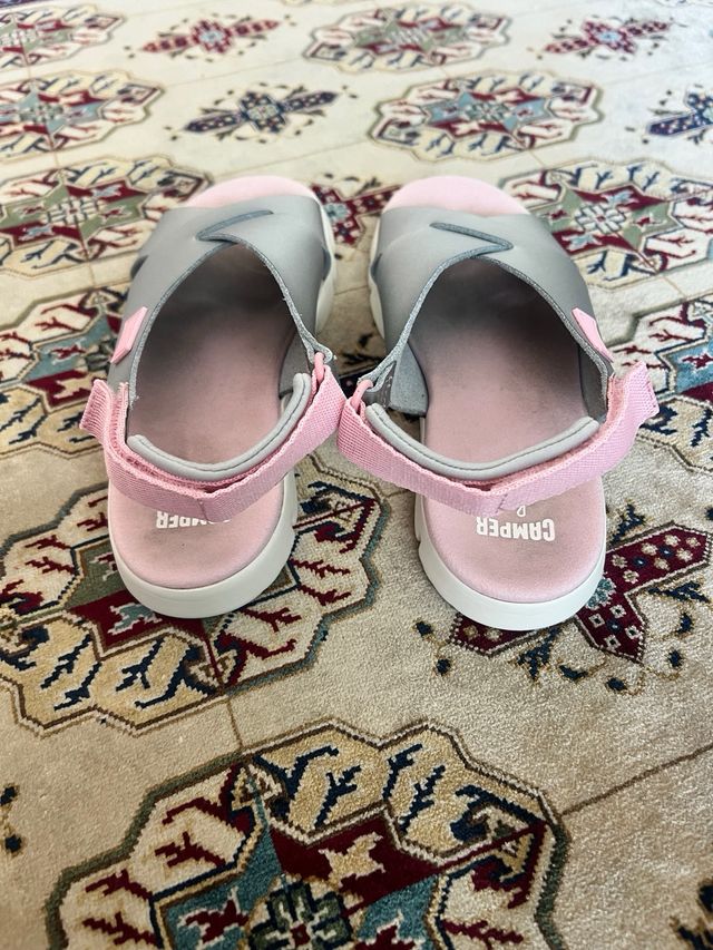 Zapatos/sandalias Camper t.33